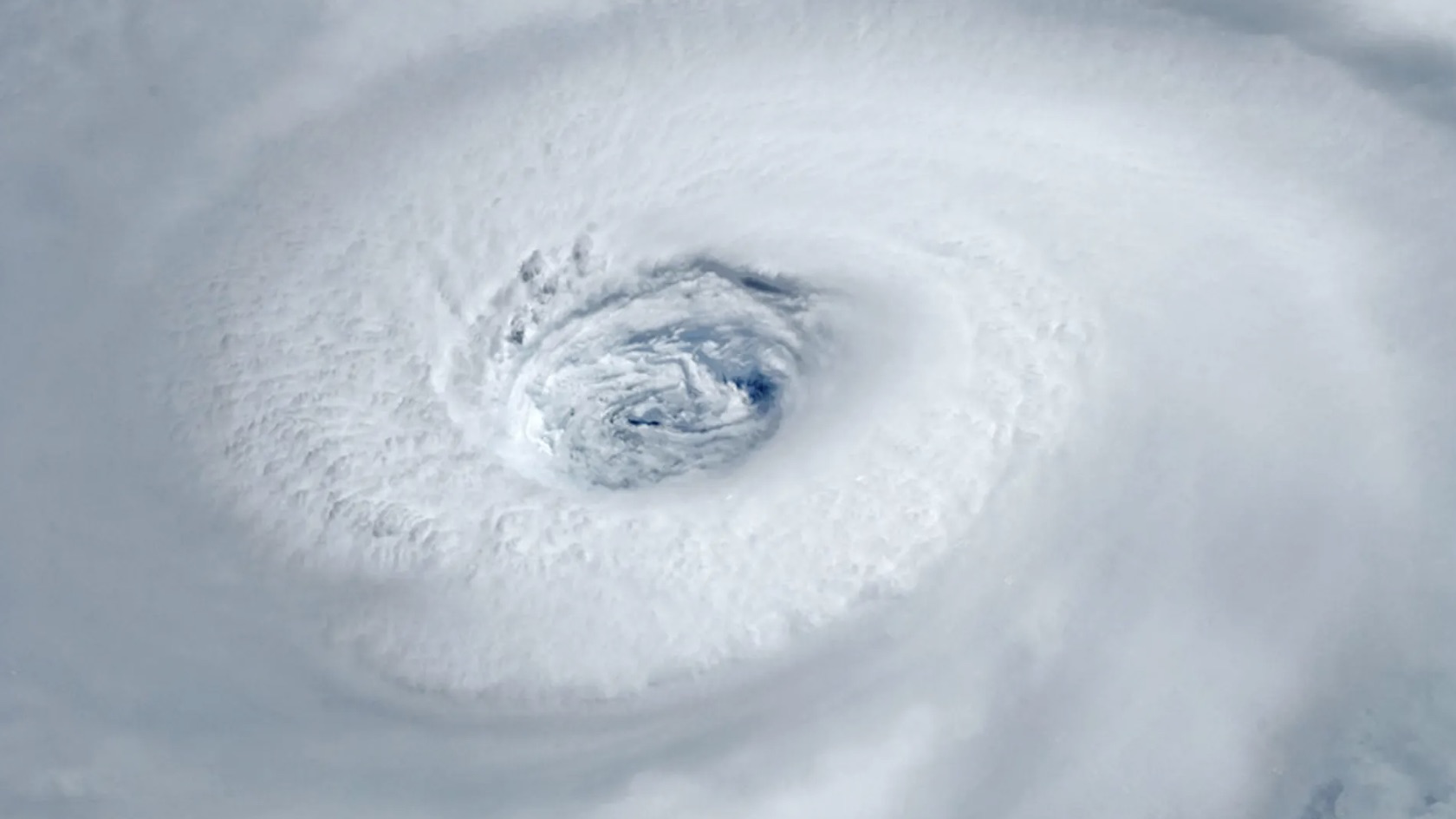 Eye of Hurricane Igor photographed from the International Space Station 